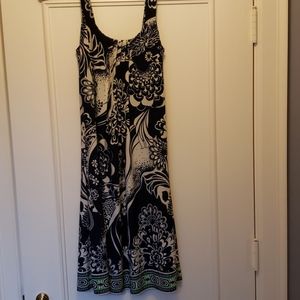 Glamor summer dress. Blue and cream pattern